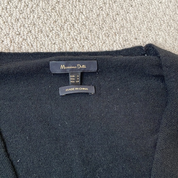 Massimo Dutti vneck sweater - Picture 3 of 7